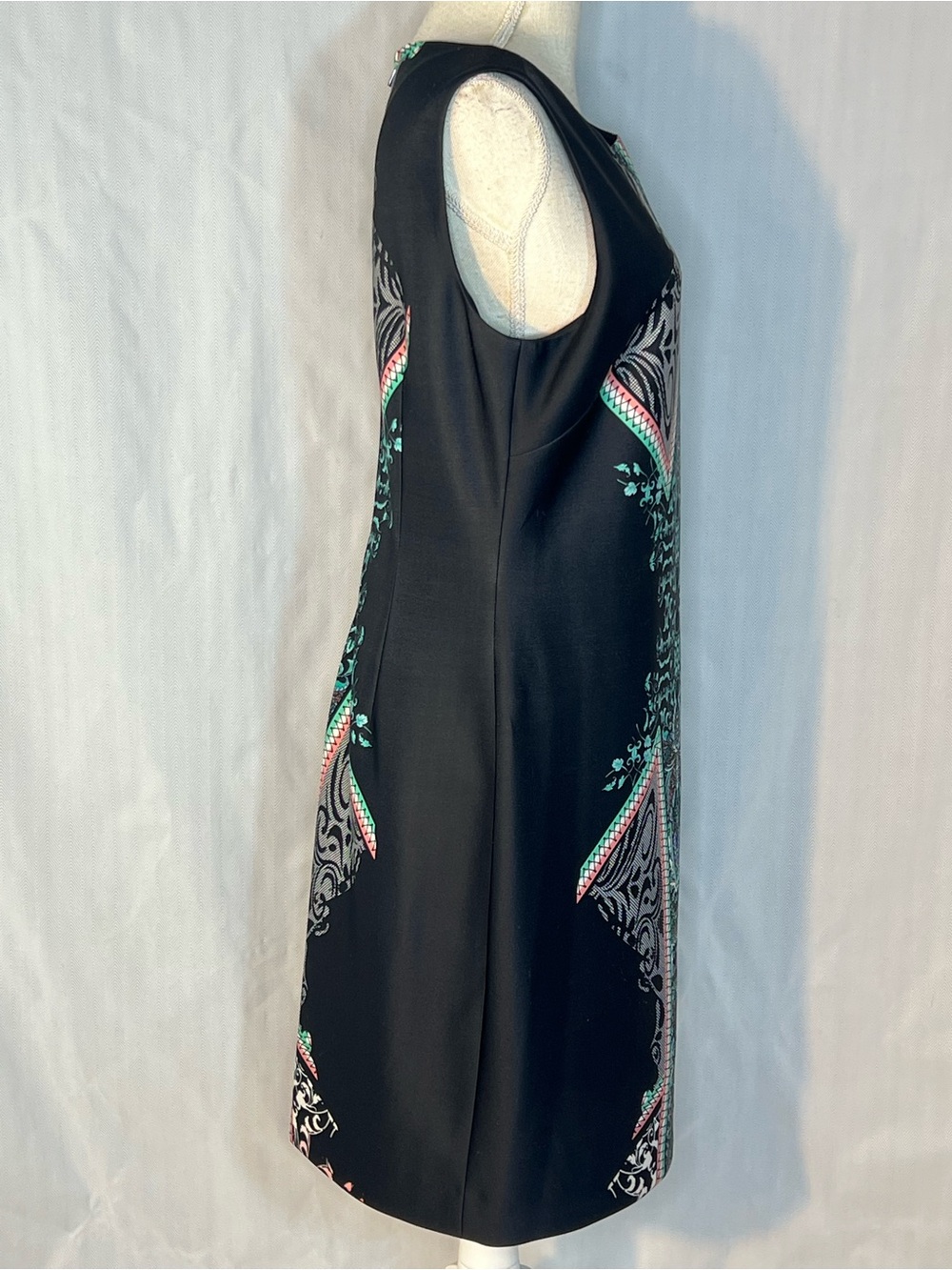 Tahari Arthur S Levine Dress Black W/Ornate Turquoise Pink White Sleeveless 12👍 - Picture 4 of 9